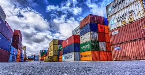 rent container to ship overseas